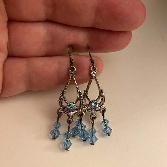 Blue Crystal Earings - Picture 1 of 3